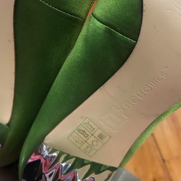 BCBGirl Debra Apple Green Satin Pump with Mirrored Heel - Picture 9 of 14